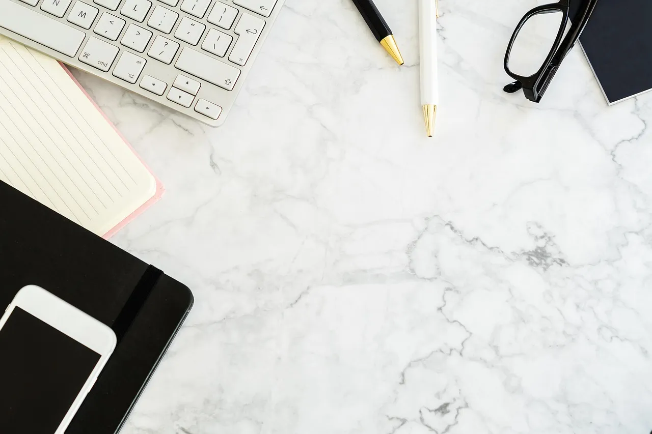 Framer vs Webflow for solopreneurs (2026): which no-code site builder?